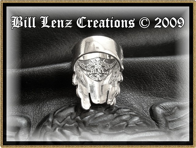 Indian Skull Ring Crest